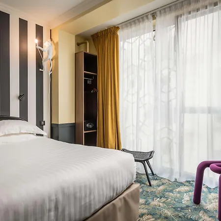 Hotel Archetype Etoile Parigi